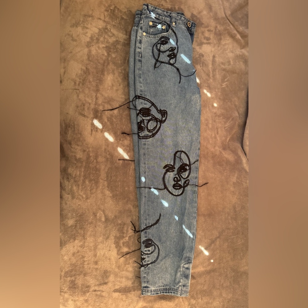 Artistic Face Embroidered Blue Jeans - Picture 2 of 4